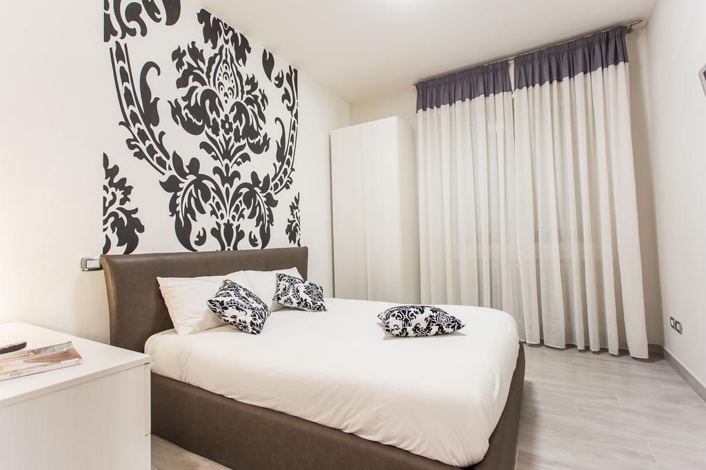 Lm House Daire Lonato Dış mekan fotoğraf