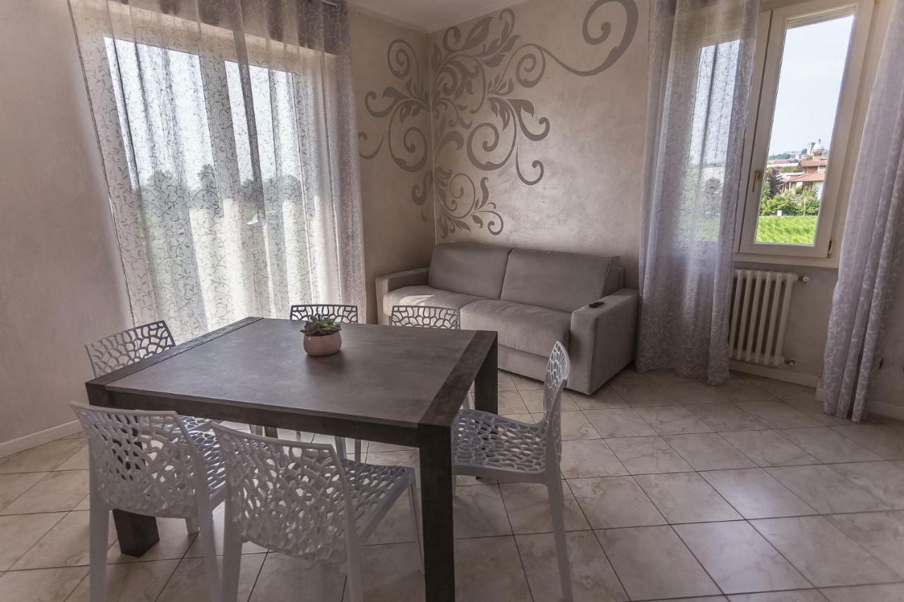 Lm House Daire Lonato Dış mekan fotoğraf